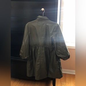 TOPSHOP
IDOL KHAKI PU OVERSIZED ZIP SHIRT DRESS
Short dresses